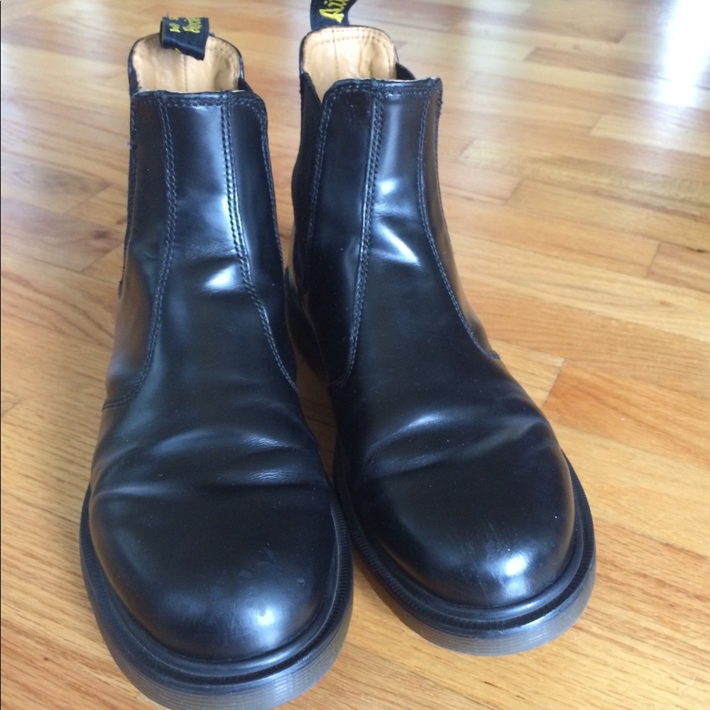 Dr. Martens Chelsea black smooth leather